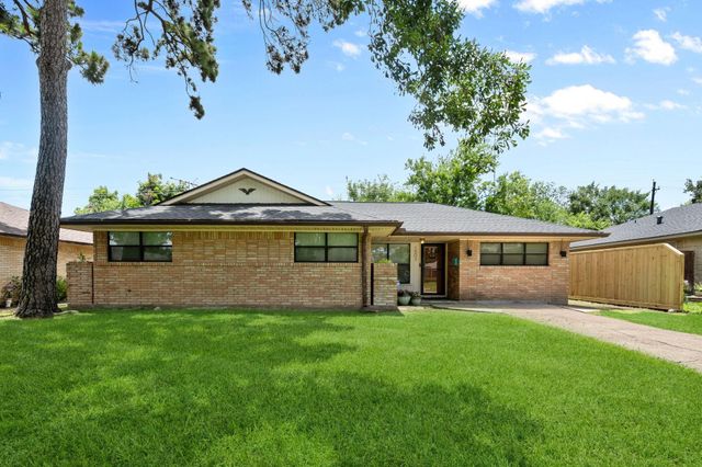 1503 Ansbury Drive, Houston, TX 77018