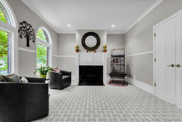 24324 Lynwood Drive, Novi, MI 48374