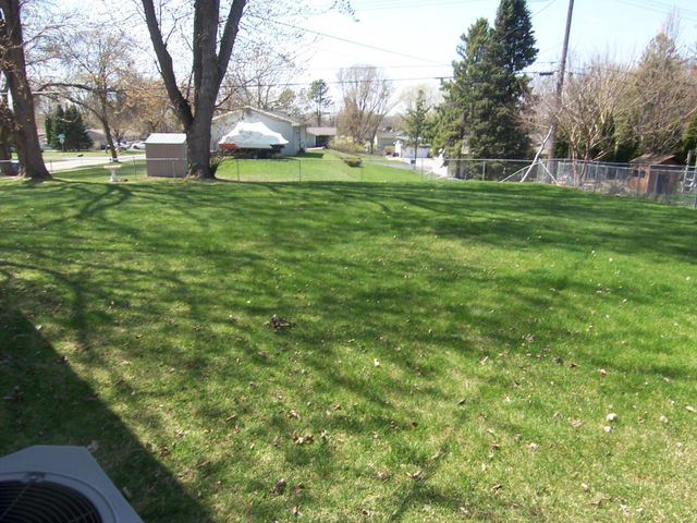 3849 Bellaire Avenue, White Bear Lake, MN 55110