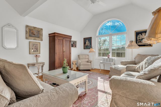 83 Long Hill Farm 83, Guilford, CT 06437