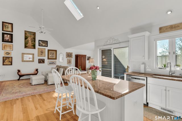 83 Long Hill Farm 83, Guilford, CT 06437