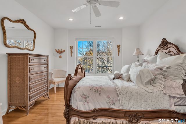 83 Long Hill Farm 83, Guilford, CT 06437