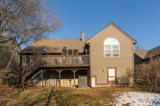 83 Long Hill Farm 83, Guilford, CT 06437