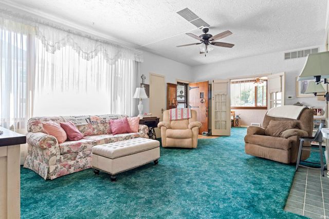 1422 W Carter Street, Kokomo, IN 46901