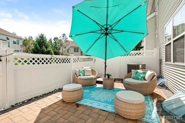 604 Creststone Circle, South Brunswick, NJ 08540