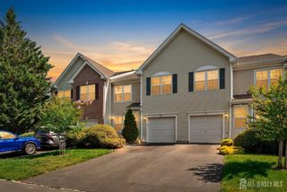 604 Creststone Circle, South Brunswick, NJ 08540