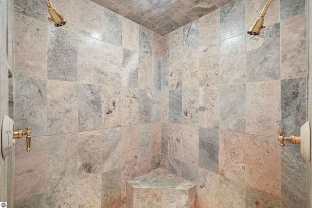 16186 N 200th Avenue, Leroy, MI 49655