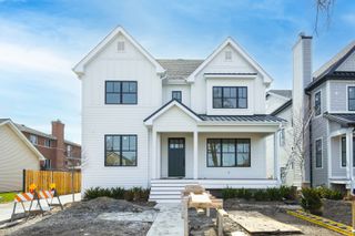 1410 W Laverne Avenue, Park Ridge, IL 60068