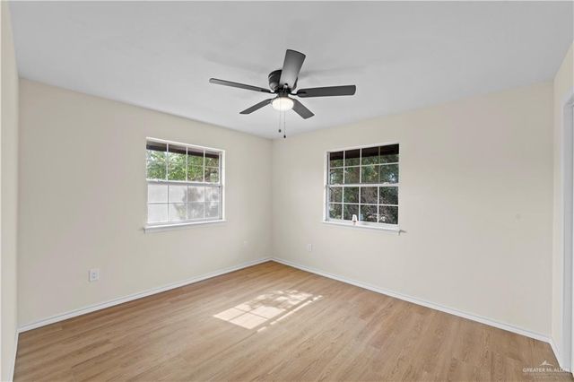 716 E Bugambilia Avenue, Hidalgo, TX 78557