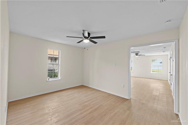 716 E Bugambilia Avenue, Hidalgo, TX 78557