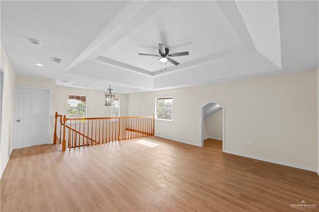 716 E Bugambilia Avenue, Hidalgo, TX 78557