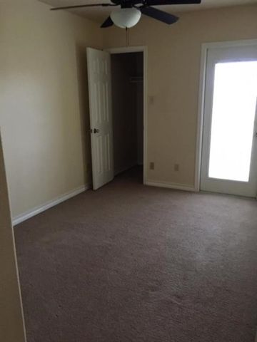 15422 Seamount Cay Ct 303, Corpus Christi, TX 78418