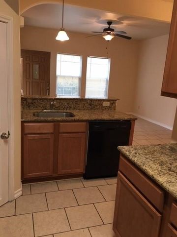 15422 Seamount Cay Ct 303, Corpus Christi, TX 78418