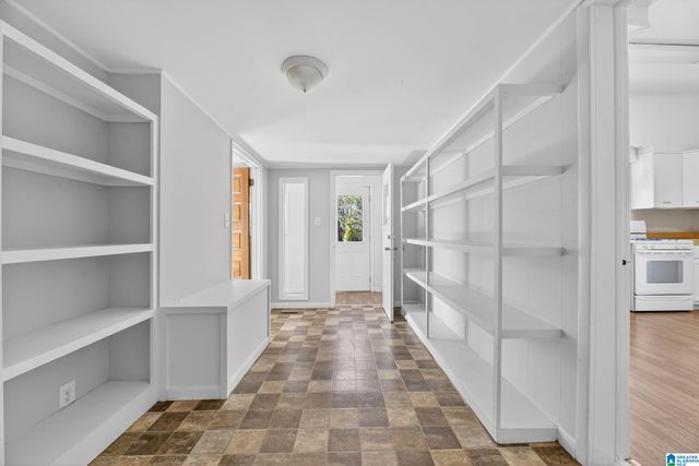 1007 EAST STREET S, Talladega, AL 35160