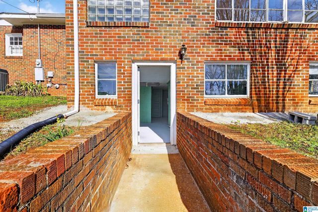 1007 EAST STREET S, Talladega, AL 35160