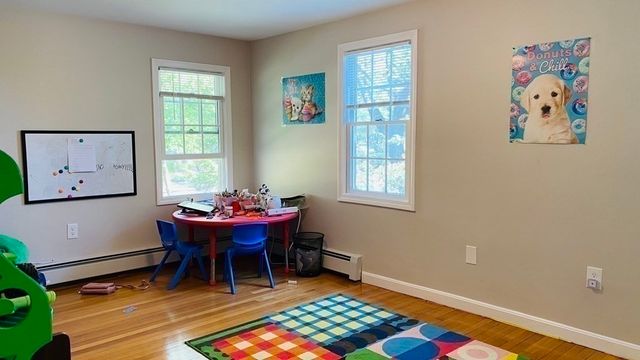 29 Burke Ln, Wellesley, MA 02481