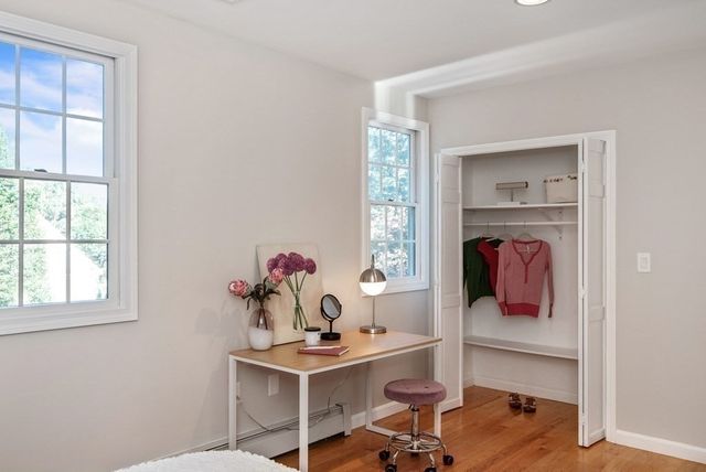 29 Burke Ln, Wellesley, MA 02481