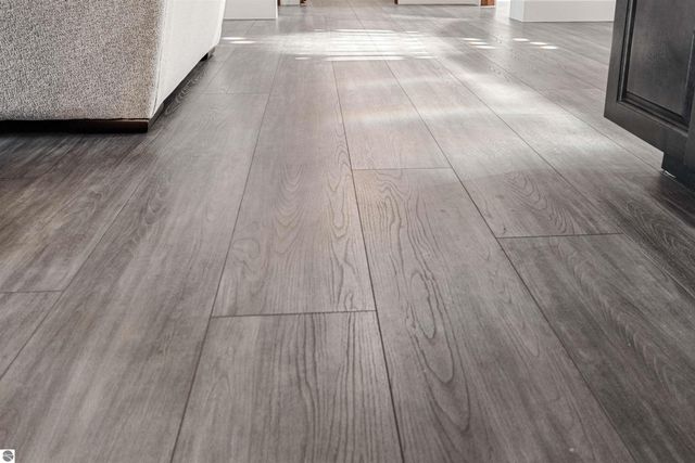 5597 Timber Flats Drive, Kingsley, MI 49649