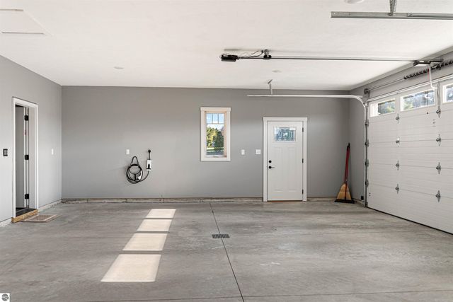 5597 Timber Flats Drive, Kingsley, MI 49649