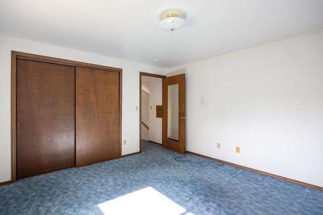 3400 N SHAWNEE LANE, Appleton, WI 54914