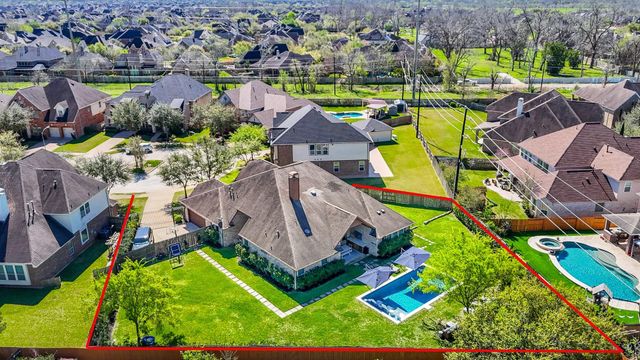 4222 Scenic Valley Lane, Sugar Land, TX 77479