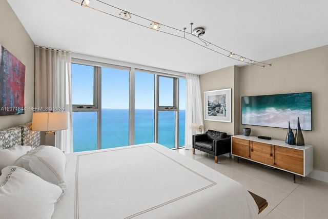 6899 Collins Avenue 2708, Miami Beach, FL 33141