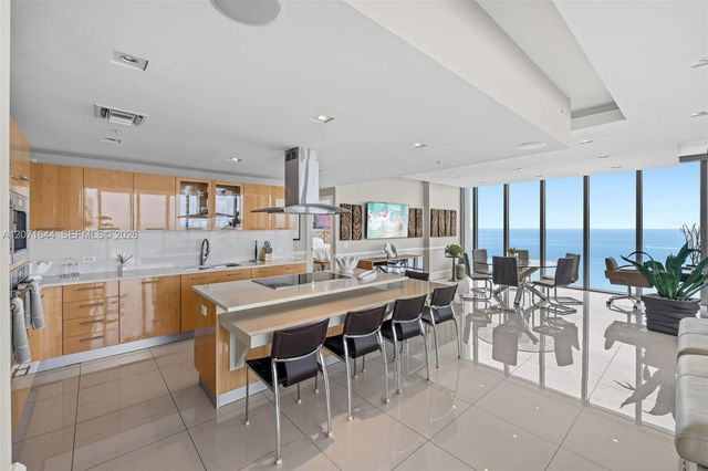 6899 Collins Avenue 2708, Miami Beach, FL 33141