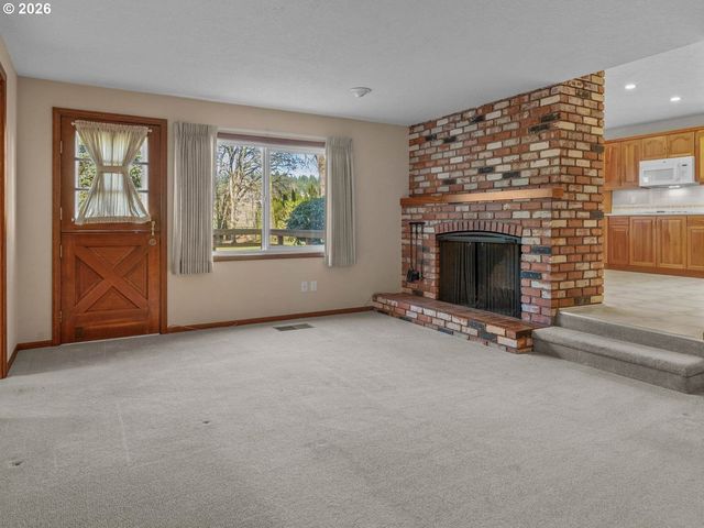 10061 Nw VALLEY VISTA Rd, Hillsboro, OR 97124