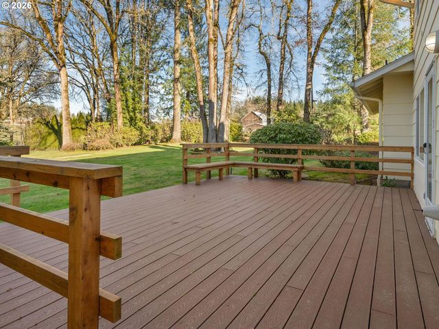 10061 Nw VALLEY VISTA Rd, Hillsboro, OR 97124