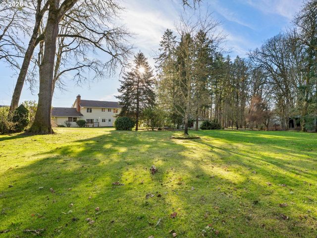 10061 Nw VALLEY VISTA Rd, Hillsboro, OR 97124