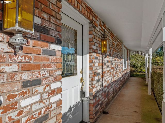 10061 Nw VALLEY VISTA Rd, Hillsboro, OR 97124