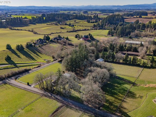 10061 Nw VALLEY VISTA Rd, Hillsboro, OR 97124