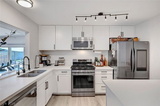 7321 Westpark Avenue, Las Vegas, NV 89147