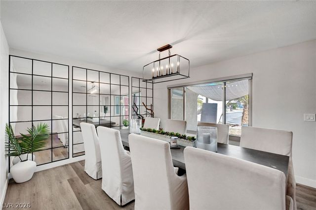 7321 Westpark Avenue, Las Vegas, NV 89147