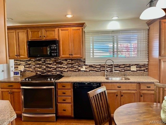 2182 Parker Boulevard, Tonawanda, NY 14150
