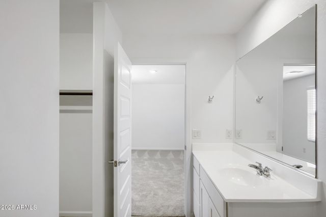 25013 N 174TH Lane, Surprise, AZ 85387
