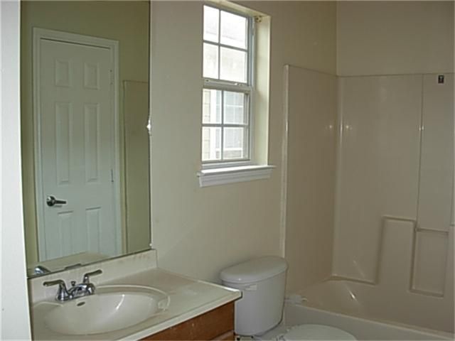 6536 Hogue Street A, Houston, TX 77087