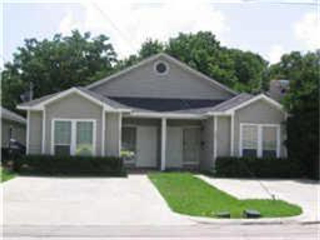 6536 Hogue Street A, Houston, TX 77087