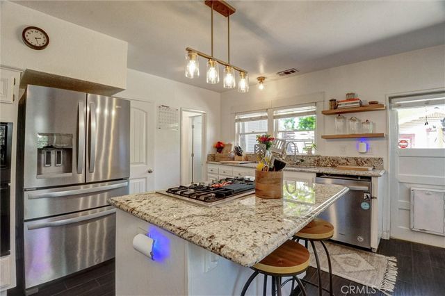 551 E Columbia, Pomona, CA 91767