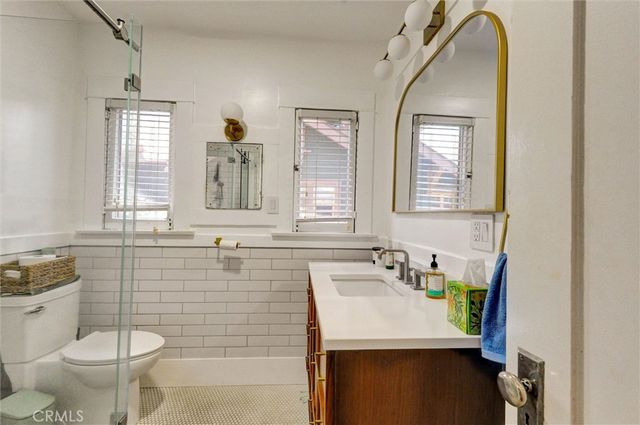 551 E Columbia, Pomona, CA 91767