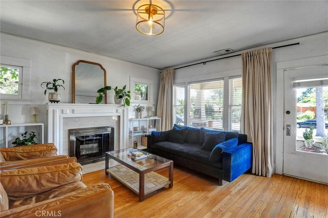 551 E Columbia, Pomona, CA 91767