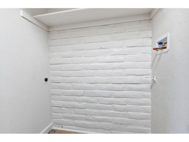 1060 S Parker Rd 27, Denver, CO 80231
