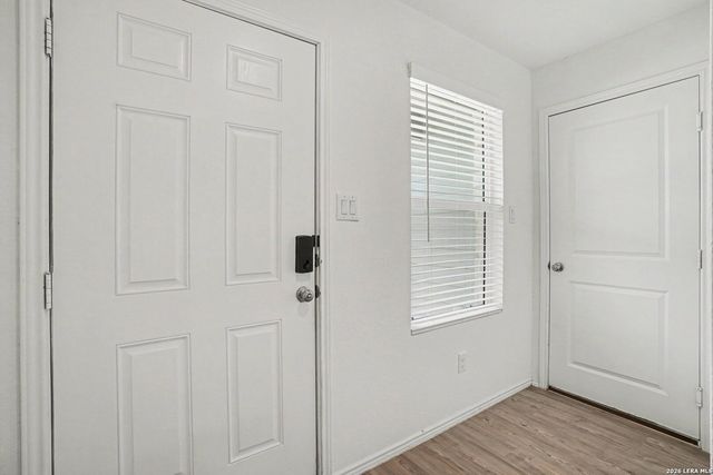 5458 DAPHNE PATH, San Antonio, TX 78253