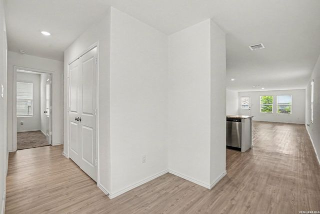5458 DAPHNE PATH, San Antonio, TX 78253