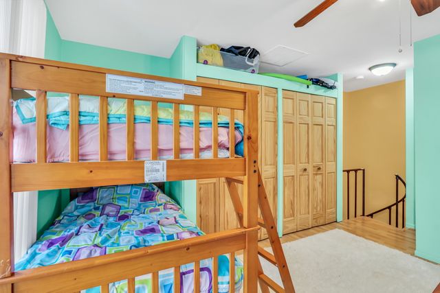 32 Montego Colony 6, Fox Lake, IL 60020