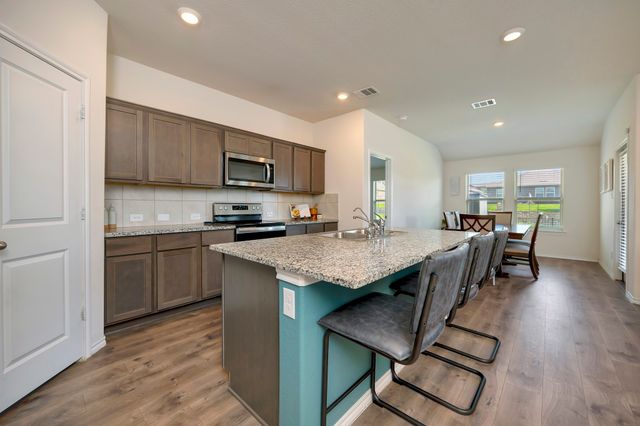 924 English Drive, Aubrey, TX 76227
