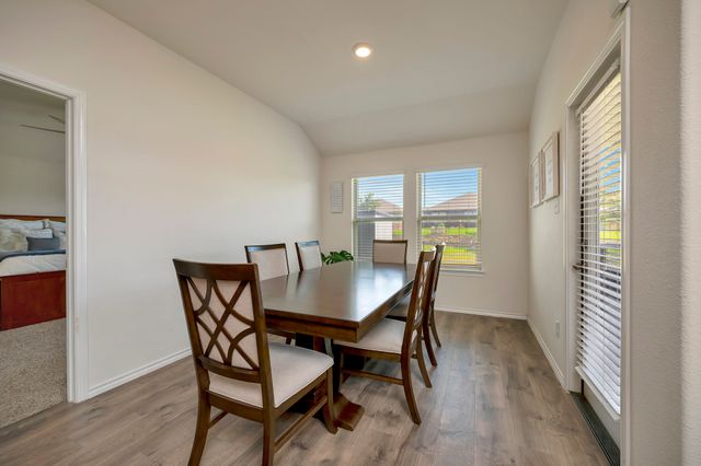 924 English Drive, Aubrey, TX 76227