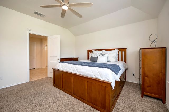 924 English Drive, Aubrey, TX 76227