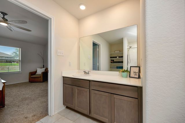 924 English Drive, Aubrey, TX 76227