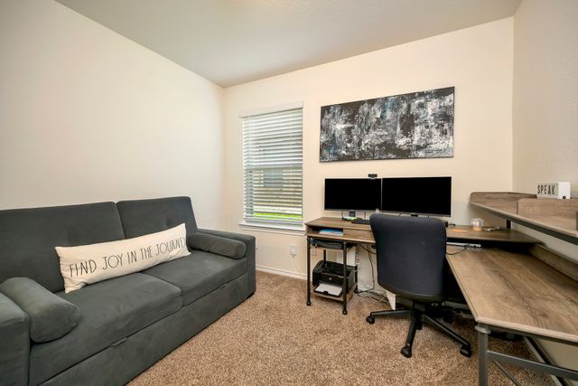 924 English Drive, Aubrey, TX 76227